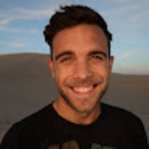 Meet your Posher, Eli